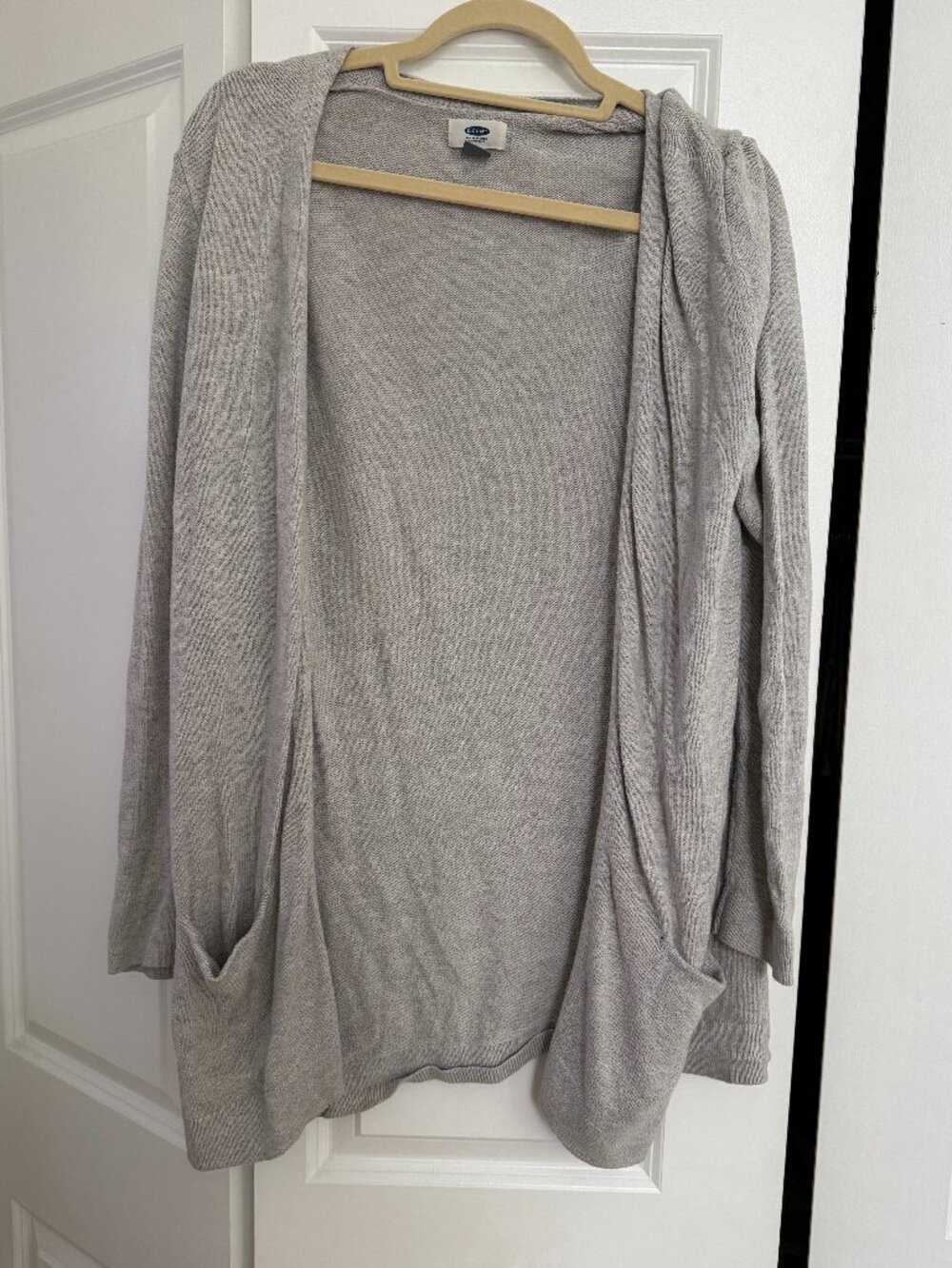Gray Old Navy Cardigan L